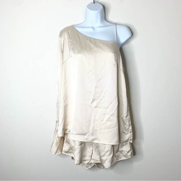 Sabo Skirt Luxe Satin Romper One Shoulder Flare Long Sleeve Playsuit Jumpsuit - Picture 7 of 16